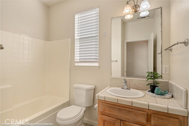 Detail Gallery Image 33 of 40 For 1025 Raven Ln, Chico,  CA 95926 - 4 Beds | 2 Baths