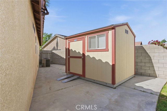 Detail Gallery Image 30 of 32 For 2306 Viso Way, Bakersfield,  CA 93313 - 3 Beds | 2 Baths