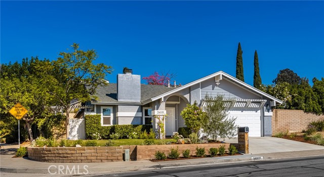 Detail Gallery Image 2 of 29 For 26331 via Conchita, Mission Viejo,  CA 92691 - 4 Beds | 2 Baths