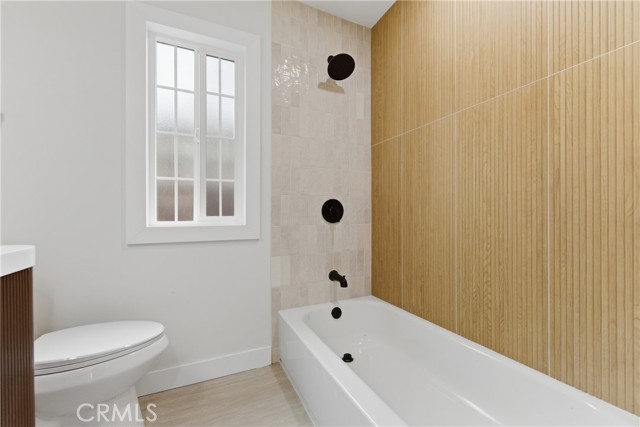 Detail Gallery Image 26 of 42 For 2010 Golden, Long Beach,  CA 90806 - 3 Beds | 2 Baths