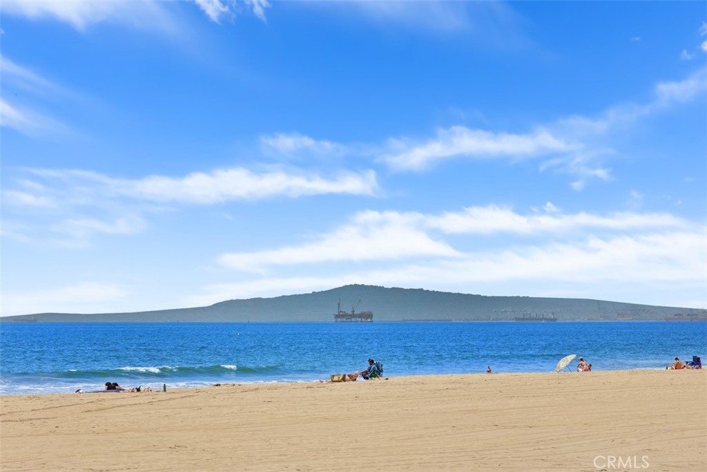 MLS #OC26163655 image #40