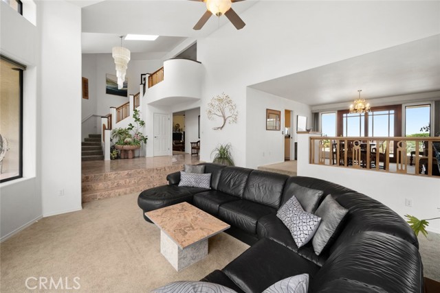 225 Broken Arrow Road, Nipomo CA: https://media.crmls.org/medias/db2f3c00-c580-4d8c-bcfd-478b66212b22.jpg