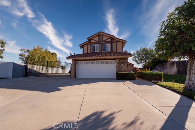 Front Image Thumbnail for CRCV25242750