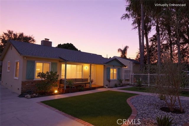 Detail Gallery Image 2 of 63 For 10333 Jordan Ave, Chatsworth,  CA 91311 - 3 Beds | 2 Baths