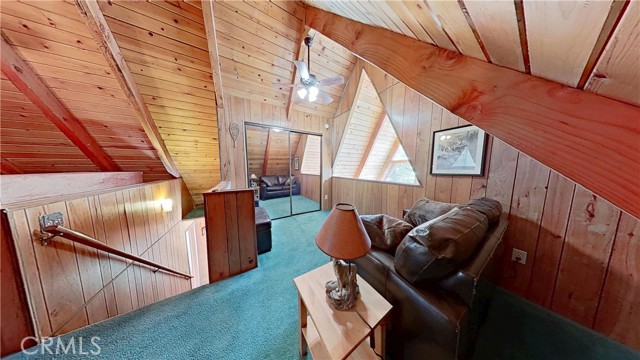 31450 Ocean View Drive, Running Springs CA: https://media.crmls.org/medias/db31c128-3a2e-4d40-a4bc-f664f50c6ba2.jpg