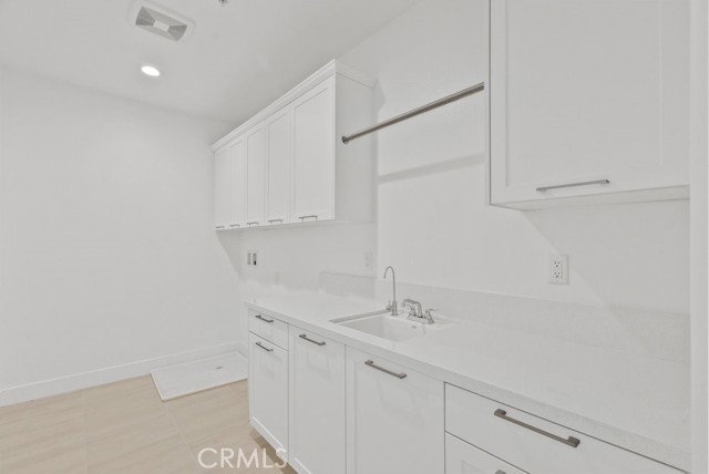 20434 W Albion Way, Porter Ranch CA: https://media.crmls.org/medias/db31d6fe-6c28-43d4-94a6-c1d973a873dc.jpg