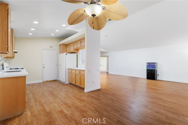 Detail Gallery Image 9 of 39 For 833 Empressa Ct, Hemet,  CA 92543 - 3 Beds | 2 Baths