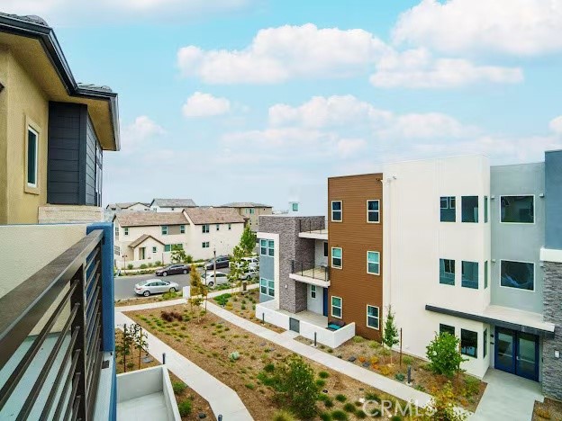 Detail Gallery Image 31 of 47 For 352 Tank, Irvine,  CA 92618 - 3 Beds | 3/1 Baths