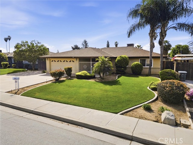 Detail Gallery Image 7 of 57 For 5605 Halifax, Bakersfield,  CA 93309 - 3 Beds | 2 Baths