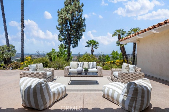 31396 Lake Vista Circle, Bonsall CA: https://media.crmls.org/medias/db33108e-2f55-4ae5-8849-324c44e3e897.jpg
