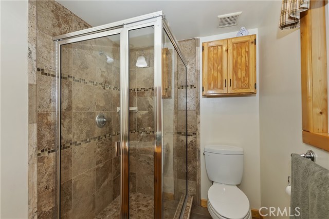 Detail Gallery Image 9 of 33 For 33451 Wild Rose Dr, Green Valley Lake,  CA 92341 - 2 Beds | 2 Baths