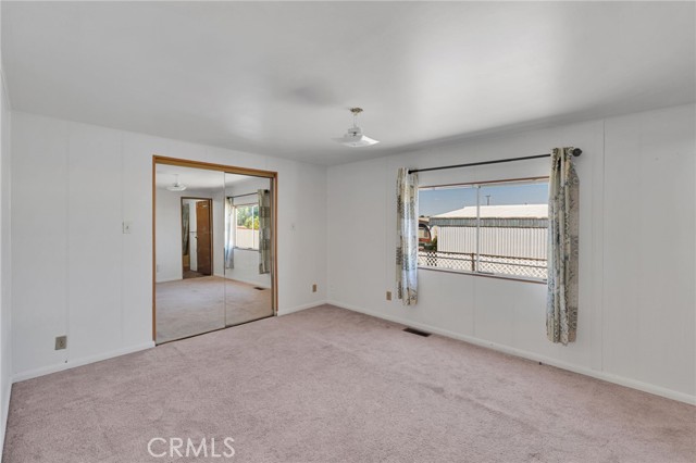 11414 Serra Rd, Apple Valley CA: https://media.crmls.org/medias/db34891c-c1c2-4bd7-86d5-c3cd95a6512b.jpg