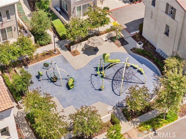 7387 Solstice Place, Rancho Cucamonga CA: https://media.crmls.org/medias/db349cdd-3925-4bb6-b715-994f375f0e5f.jpg