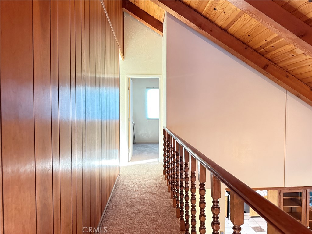 https://media.crmls.org/medias/db350624-3831-4211-9f31-41440e85cc69.jpg?preset=X-Large