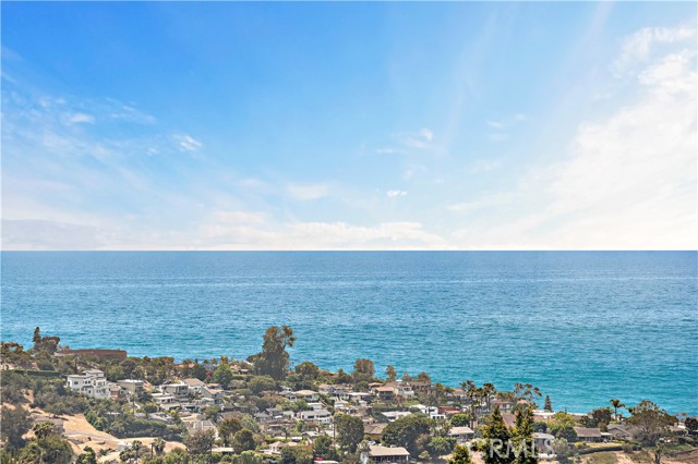 2455 Temple Hills Dr, Laguna Beach, CA 92651