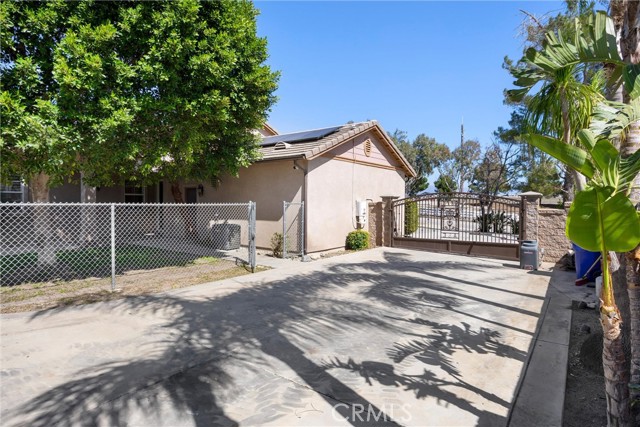 Detail Gallery Image 49 of 68 For 5810 Etiwanda, Rancho Cucamonga,  CA 91739 - 5 Beds | 3/1 Baths