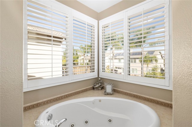 Detail Gallery Image 27 of 55 For 24138 Madeira Ln, Murrieta,  CA 92562 - 6 Beds | 4/1 Baths