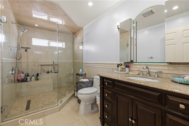 Detail Gallery Image 34 of 45 For 17174 Los Alimos, Granada Hills,  CA 91344 - 4 Beds | 3 Baths