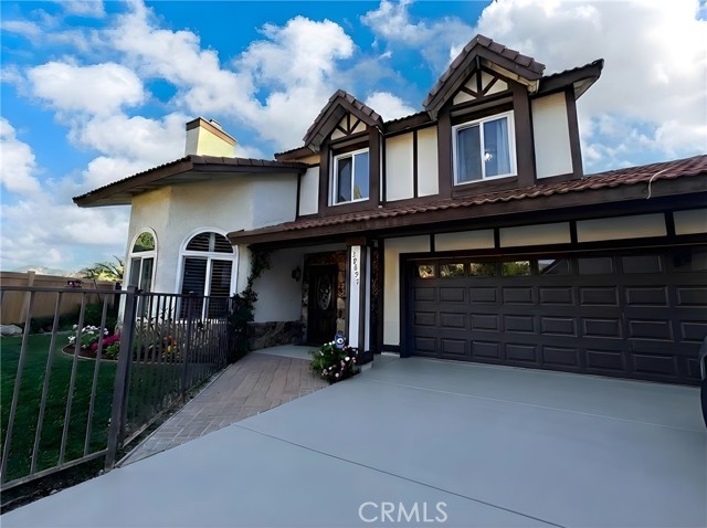 Detail Gallery Image 2 of 2 For 29857 Wistaria Valley, Canyon Country,  CA 91387 - 3 Beds | 3 Baths