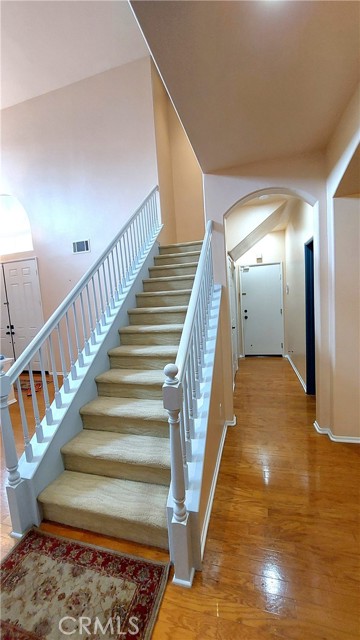 21107 Oakleaf Canyon Drive, Newhall CA: https://media.crmls.org/medias/db38d018-44f4-4960-af95-de7c0c4d7701.jpg