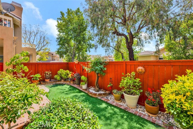 Detail Gallery Image 45 of 47 For 43 Pinzon, Rancho Santa Margarita,  CA 92688 - 2 Beds | 2/1 Baths