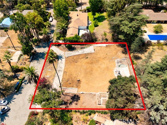 1663 Gaywood Drive, Altadena CA: https://media.crmls.org/medias/db395149-9b5f-46bb-8cf8-06116e9f0042.jpg