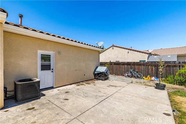 Image 42 of 71 For 2245 Holly Drive
