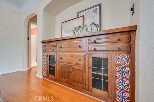 5855 Lemon Avenue, Long Beach CA: https://media.crmls.org/medias/db39dce6-bab1-40b2-90fd-332f3893b13f.jpg