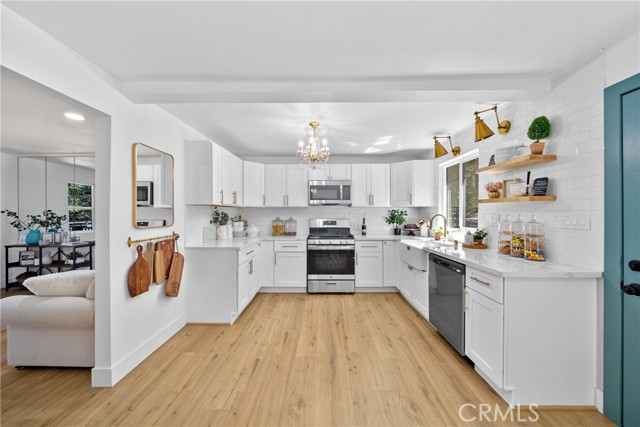 22384 Crest Forest Road, Cedarpines Park CA: https://media.crmls.org/medias/db3abcf4-e207-442b-8f3a-06d09daf5e84.jpg