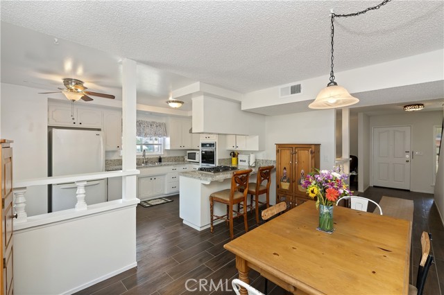 1502 S Merrill Street, Corona CA: https://media.crmls.org/medias/db3b0424-a2ad-415d-b62c-4a148a68738b.jpg