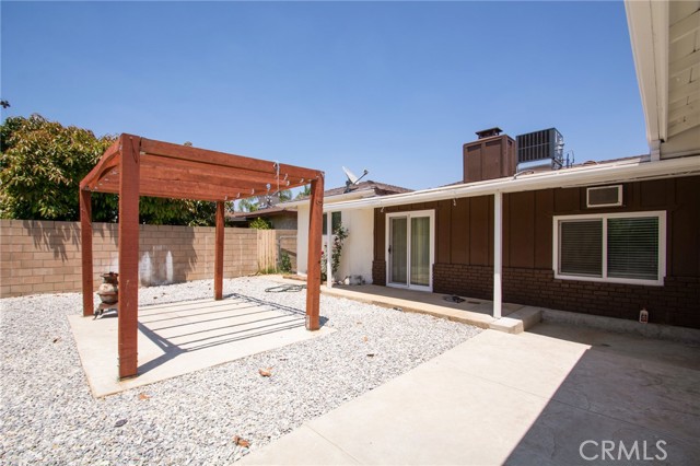 Detail Gallery Image 17 of 17 For 9856 Vine St, Bloomington,  CA 92316 - 3 Beds | 2 Baths