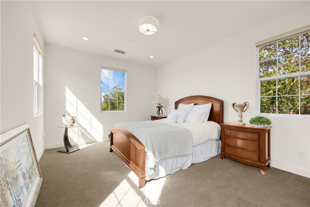 520 N Bardsdale Place, Brea CA: https://media.crmls.org/medias/db3c9bfe-6985-4a8f-8a4a-101db0a015bf.jpg