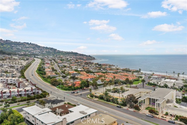 Detail Gallery Image 10 of 12 For 154 via Monte Doro, Redondo Beach,  CA 90277 - 3 Beds | 2 Baths