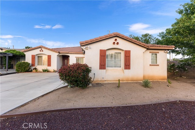 39202 Nicole Drive, Palmdale CA: https://media.crmls.org/medias/db3ffde2-7c2f-4e3e-9e90-e59e522ee8a4.jpg