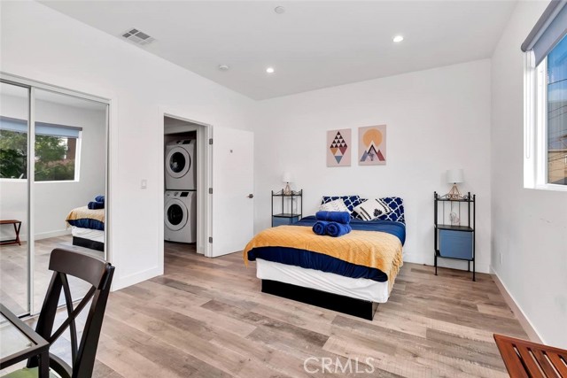 Detail Gallery Image 28 of 36 For 1344 N Kenmore, Los Angeles,  CA 90027 - 3 Beds | 3/1 Baths