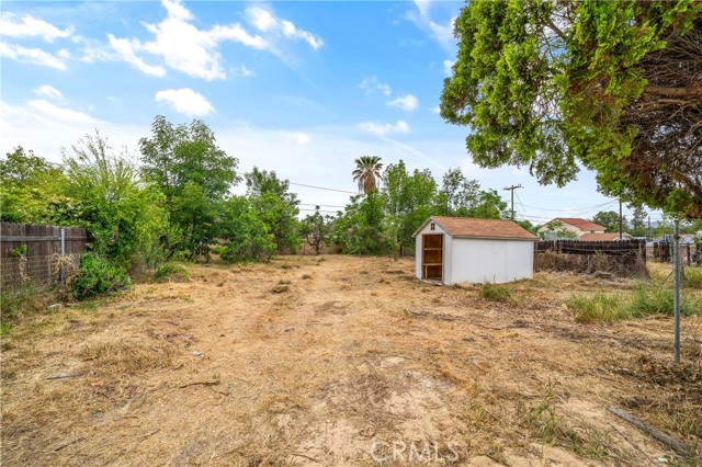 Detail Gallery Image 22 of 27 For 629 Ford St, Corona,  CA 92879 - 4 Beds | 2 Baths