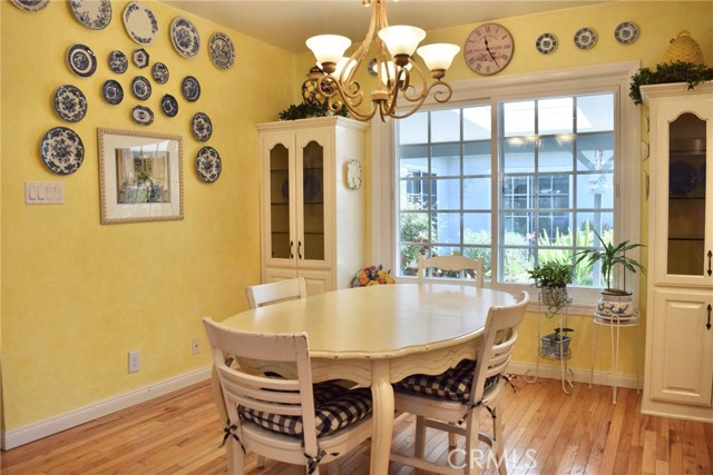 2024 N Kenwood Street, Burbank CA: https://media.crmls.org/medias/db40c3fa-4348-4317-b959-c0684d88c02d.jpg