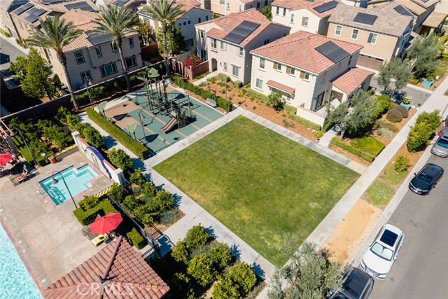 16114 Almond Avenue, Chino CA: https://media.crmls.org/medias/db414532-ca60-4f00-aa2b-c7a68568e3e0.jpg