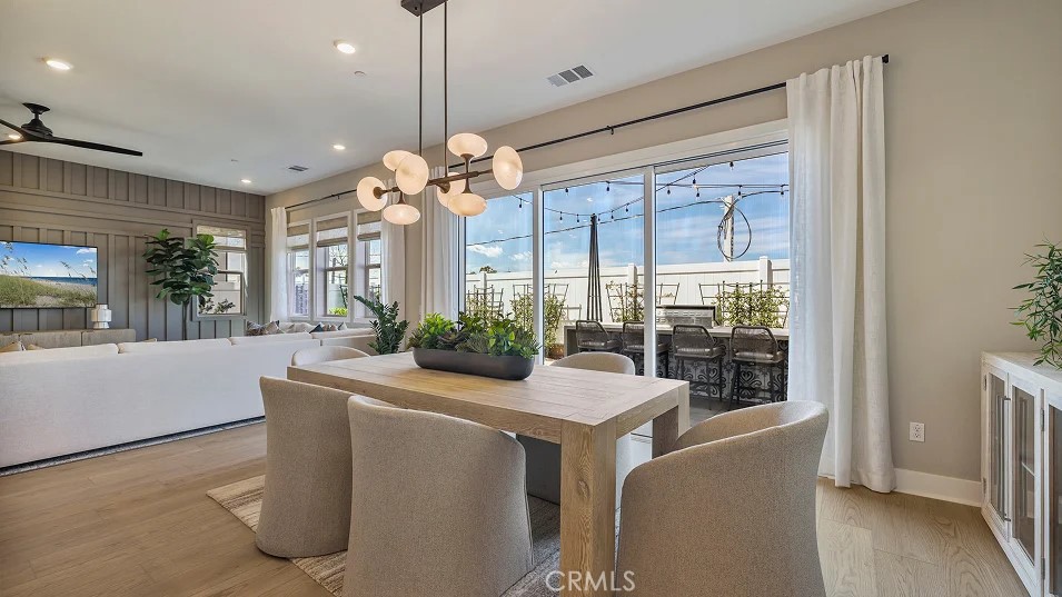 MLS #OC25261684 image #5