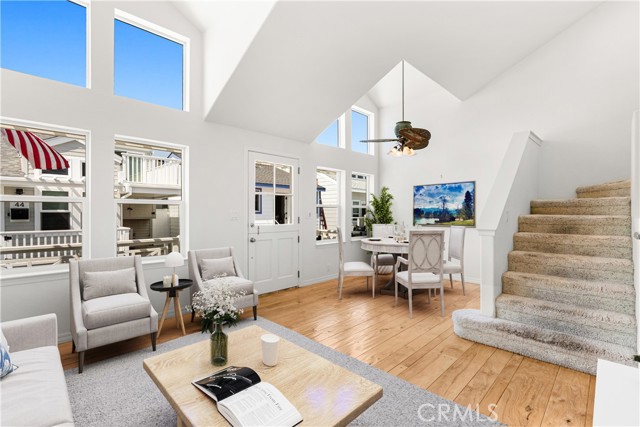 45 Drake Street, Newport Beach CA: https://media.crmls.org/medias/db41938e-7ab9-49fd-9c29-a17cceb733cd.jpg