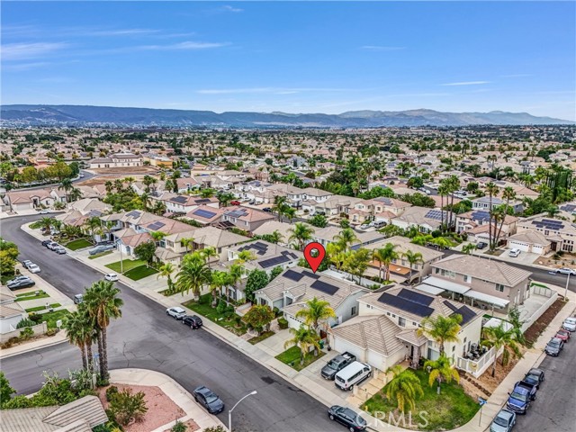 39624 Tamarisk, Murrieta CA: https://media.crmls.org/medias/db4322a6-0a0c-4315-a7f3-c2eb54e94436.jpg