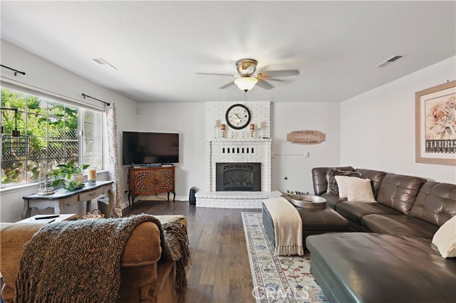 Detail Gallery Image 15 of 75 For 3571 White Wolf Ct, Merced,  CA 95340 - 4 Beds | 3 Baths