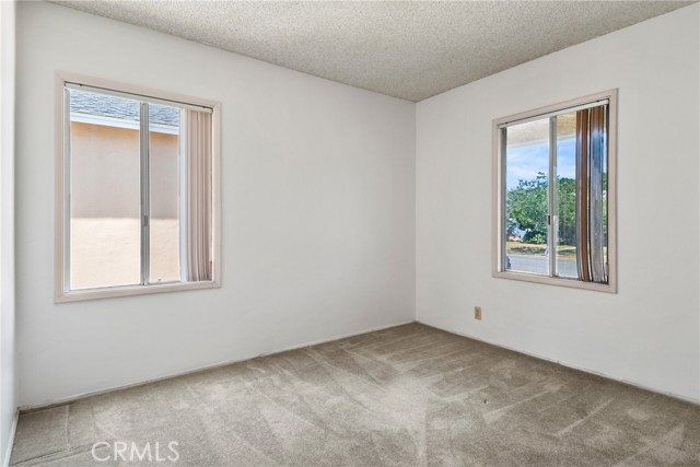 5223 Montair Avenue, Lakewood CA: https://media.crmls.org/medias/db4411cc-c0c6-4248-8b10-b12f41c7fe0b.jpg