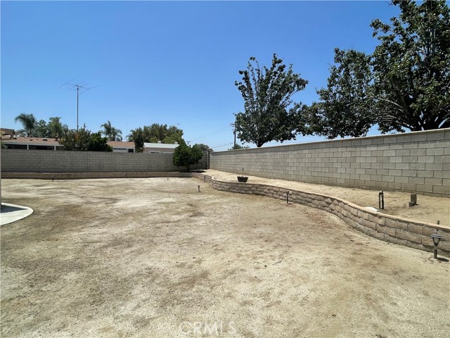 24967 Volga Street, Hemet CA: https://media.crmls.org/medias/db44fa1c-fa3b-4c63-bed3-ae79843016c8.jpg