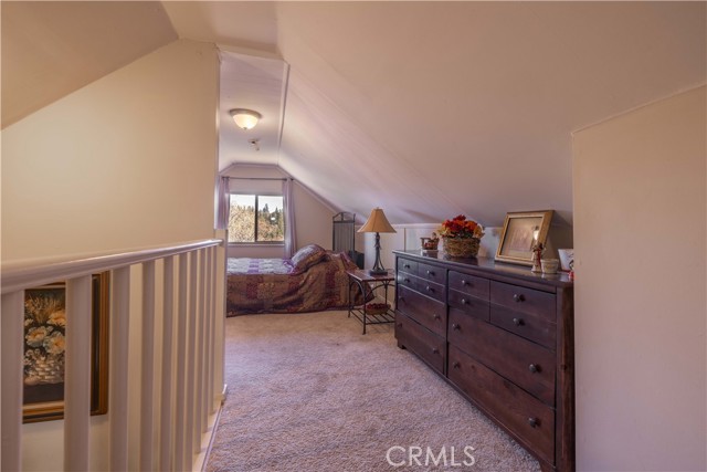 Detail Gallery Image 33 of 43 For 43418 Ridge Crest Dr, Big Bear Lake,  CA 92315 - 2 Beds | 2 Baths