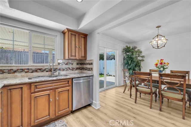 Detail Gallery Image 14 of 41 For 1602 E Oak Hill Ct, Ontario,  CA 91761 - 4 Beds | 2 Baths