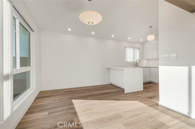 Detail Gallery Image 15 of 30 For 372 Locust, Laguna Beach,  CA 92651 - 2 Beds | 2 Baths