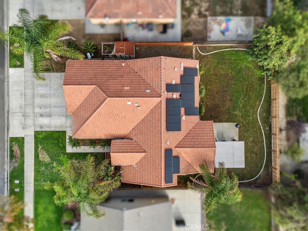 https://media.crmls.org/medias/db46870e-f301-4a56-9164-1661591fbeff.jpg?preset=X-Large