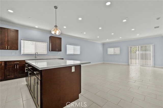 119 E 9th Street, San Bernardino CA: https://media.crmls.org/medias/db468cf9-03a8-43ac-a164-9d5c7966711a.jpg