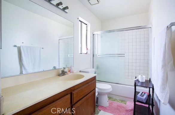 Detail Gallery Image 6 of 6 For 432 N Lincoln Ave #C,  Monterey Park,  CA 91755 - 4 Beds | 3 Baths